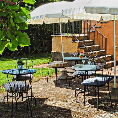 Holiday home Montecasciano Lavanda Capranica
